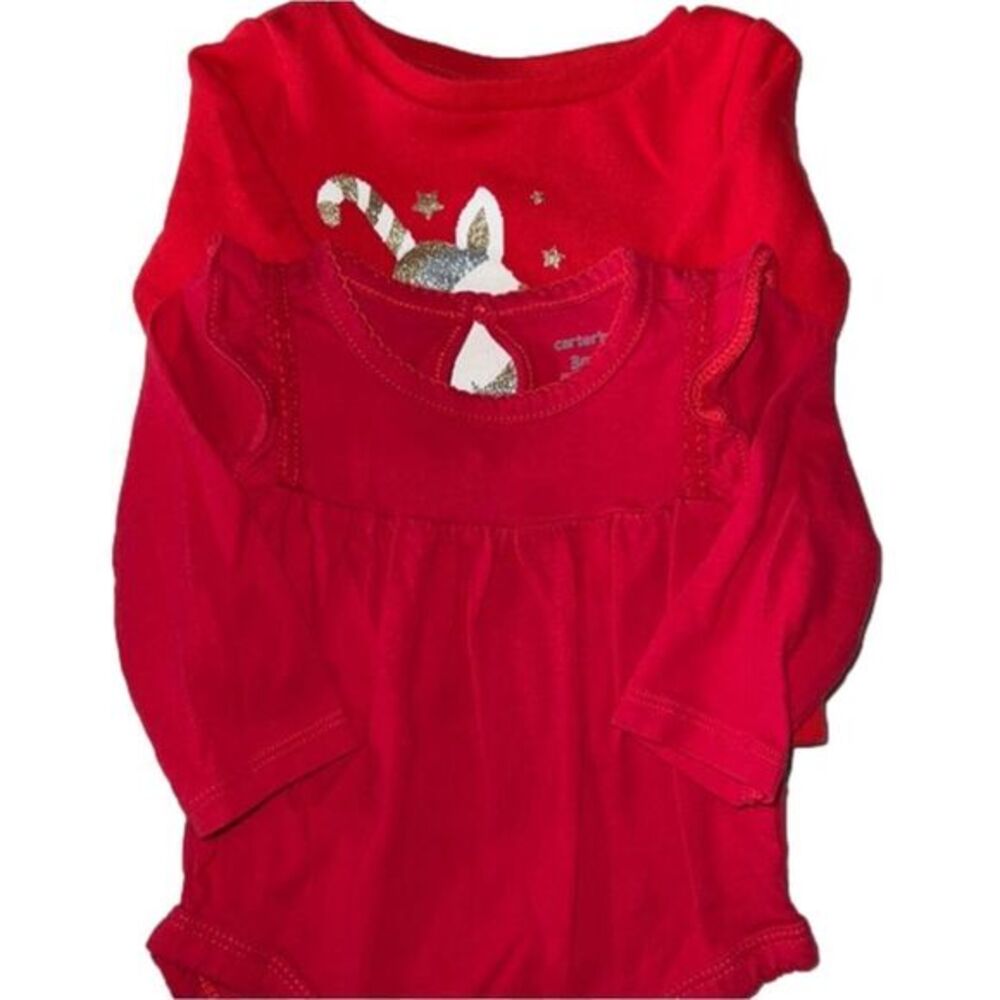 🛍Cute little Girls Bundle of 2 Tops size 3 months